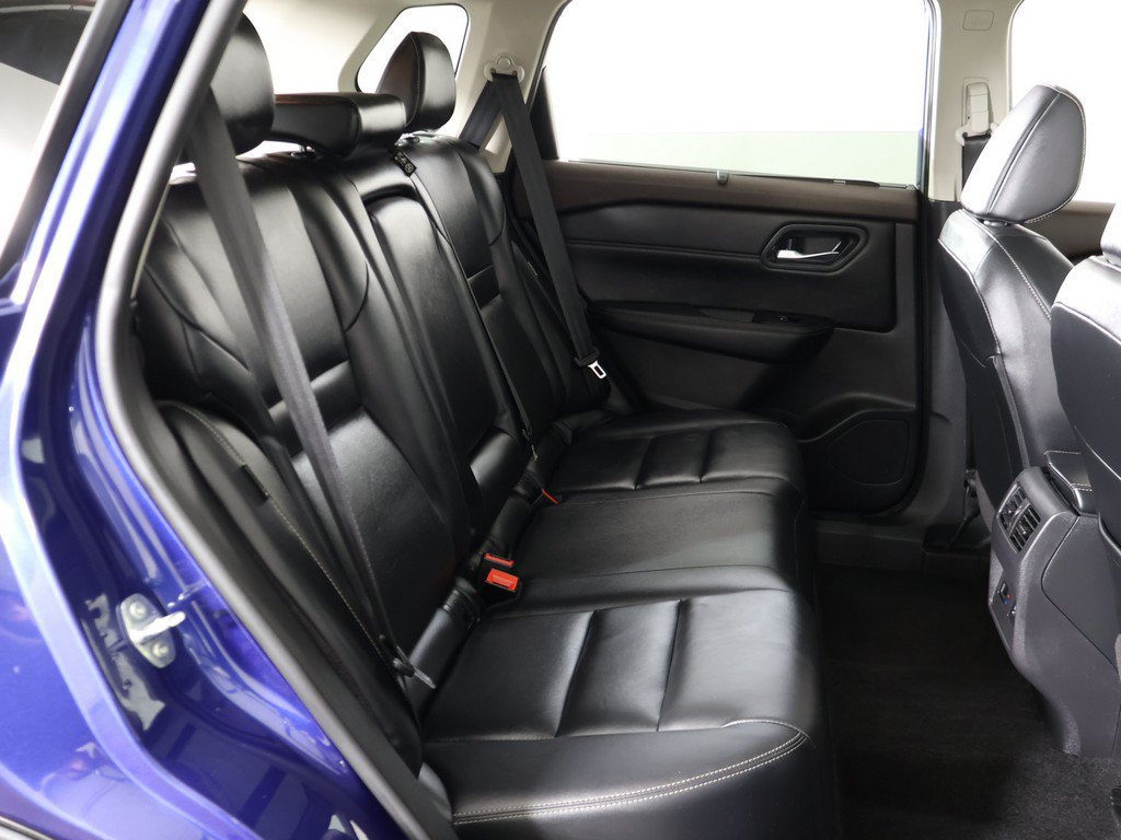 Used 2023 Nissan Rogue SL w/ SL Premium Package FWD image 39