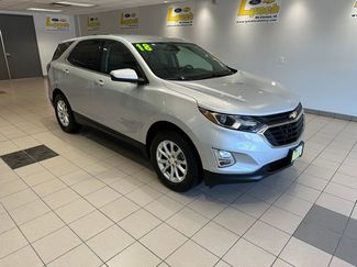 Used 2018 Chevrolet Equinox LT image 1