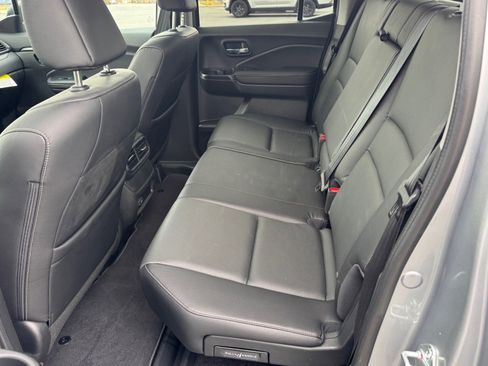 Used 2025 Honda Ridgeline RTL image 10
