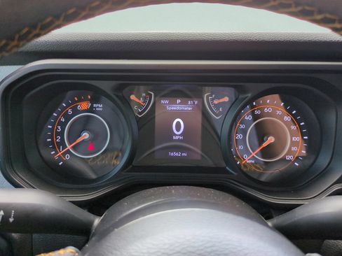 Used 2024 Jeep Wrangler Unlimited Sport AWD/4WD image 20