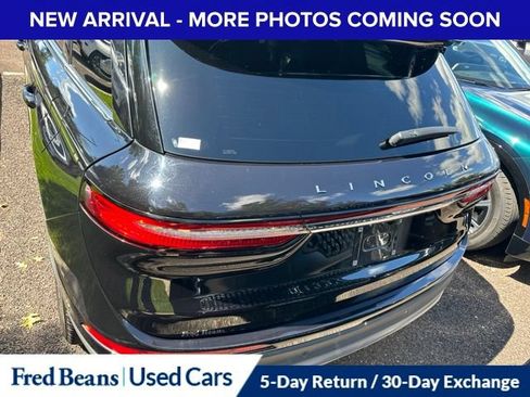 Used 2022 Lincoln Corsair AWD w/ Premium Package image 4