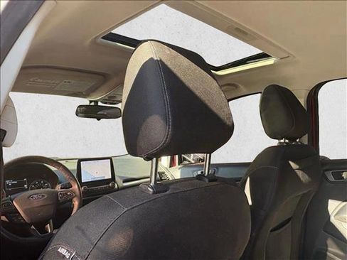 Used 2020 Ford EcoSport SE w/ SE Convenience Package image 20