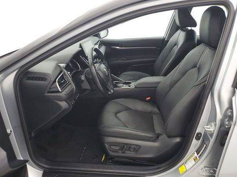 Used 2023 Toyota Camry XSE w/ Cold Weather Package FWD image 17