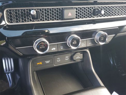 Certified 2026 Honda Civic Sport image 30