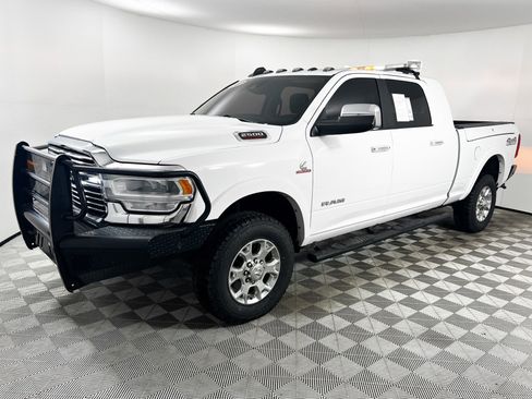 Used 2022 RAM 2500 Laramie w/ Safety Group B image 3