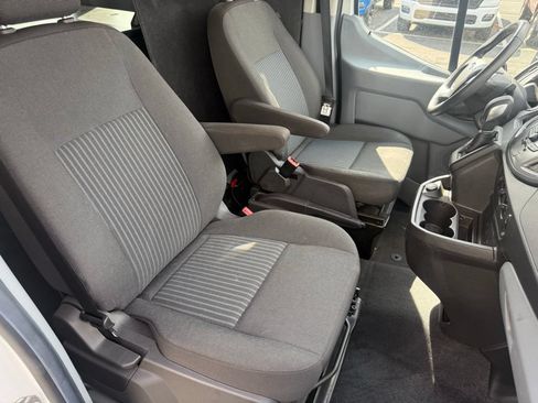 Used 2019 Ford Transit 150 XLT RWD image 59