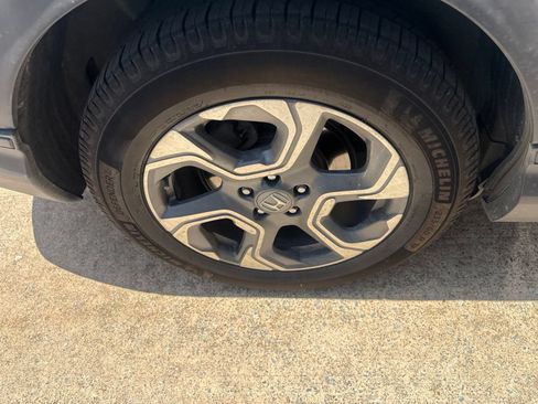 Used 2019 Honda CR-V EX image 9