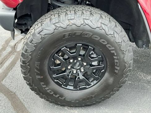 Used 2025 Ford Bronco Raptor AWD/4WD image 12
