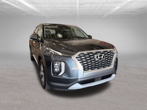 Used 2020 Hyundai Palisade SEL w/ Premium Package AWD/4WD image 3