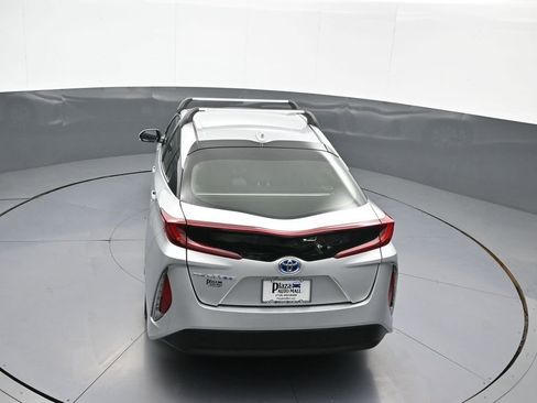 Used 2022 Toyota Prius Prime LE FWD image 39