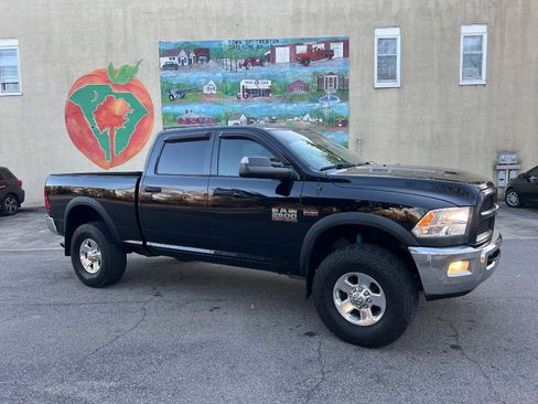 Used 2016 RAM 2500 Power Wagon Tradesman image 3