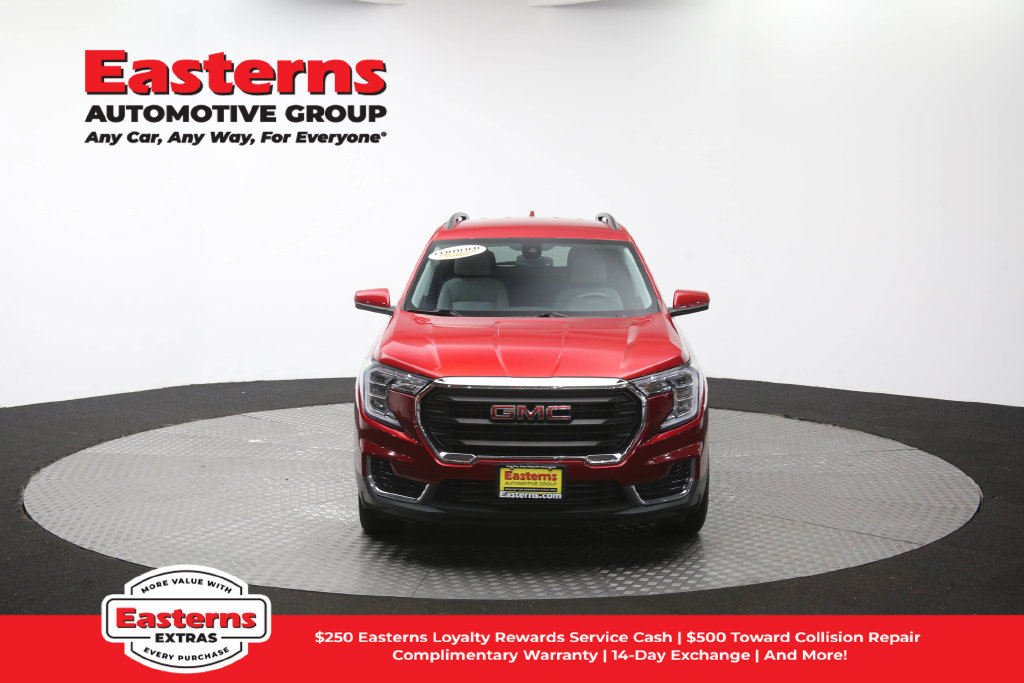 Used 2023 GMC Terrain SLE w/ Driver Convenience Package AWD/4WD image 59