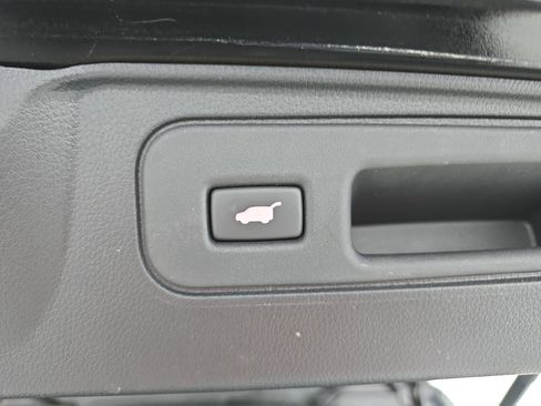 Certified 2025 Honda Passport TrailSport image 13
