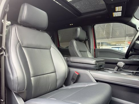 New 2025 Ford F150 Lariat w/ Equipment Group 502A High image 34