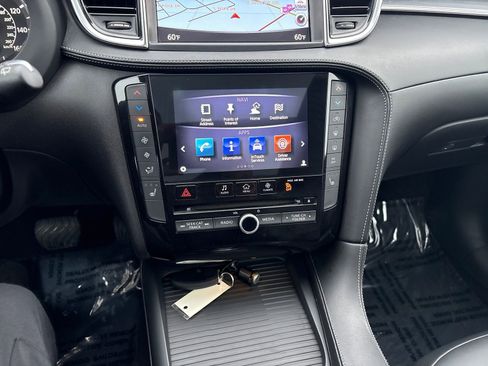 Certified 2019 INFINITI QX50 Luxe w/ Navigation Package image 17