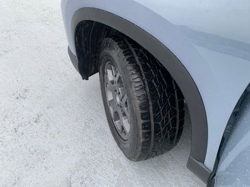 Certified 2023 Honda Pilot TrailSport image 34