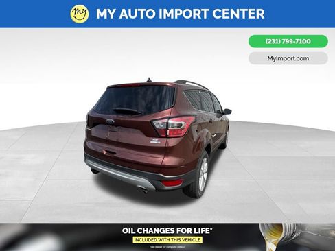 Used 2018 Ford Escape SE w/ SE Sync 3 Package AWD/4WD image 6