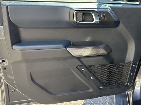Used 2023 Ford Bronco Outer Banks image 39