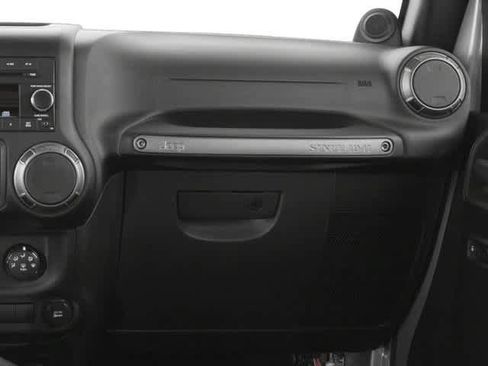 Used 2017 Jeep Wrangler Unlimited Sport w/ Quick Order Package 24S AWD/4WD image 19