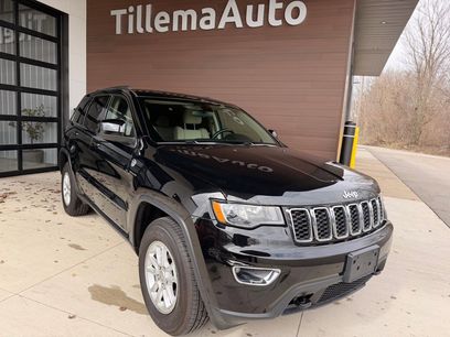 Used 2020 Jeep Grand Cherokee Laredo