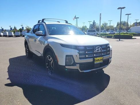 New 2025 Hyundai Santa Cruz Limited image 8