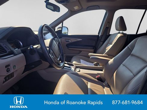Used 2019 Honda Ridgeline RTL-T image 10