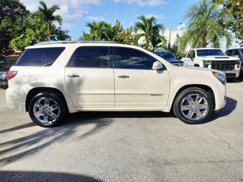 Used 2013 GMC Acadia Denali image 10