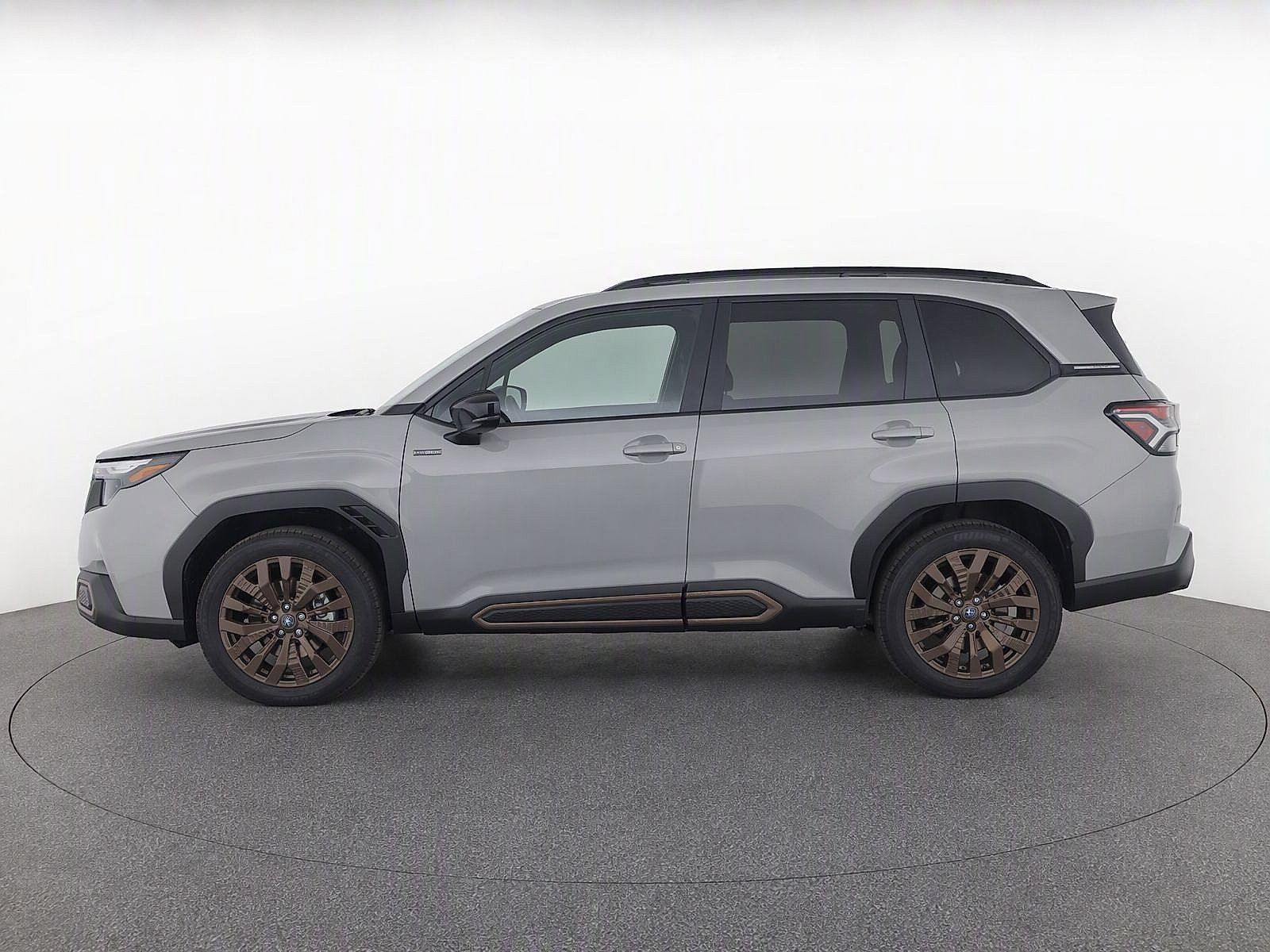 Used 2025 Subaru Forester Sport AWD/4WD image 6