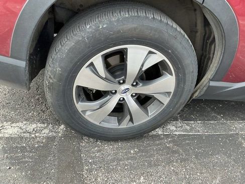 Used 2025 Subaru Ascent Premium image 13