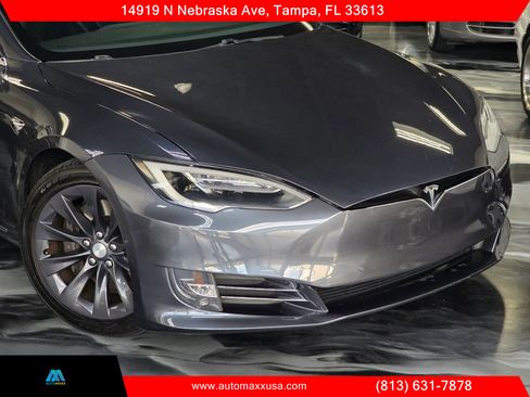 Used 2017 Tesla Model S 75D image 2