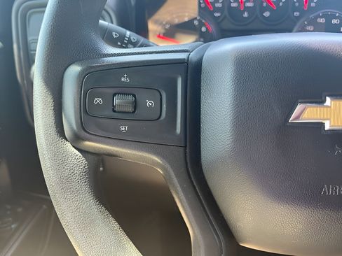 Used 2021 Chevrolet Silverado 1500 Custom RWD image 17