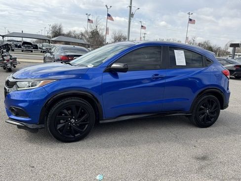 Used 2021 Honda HR-V Sport image 3