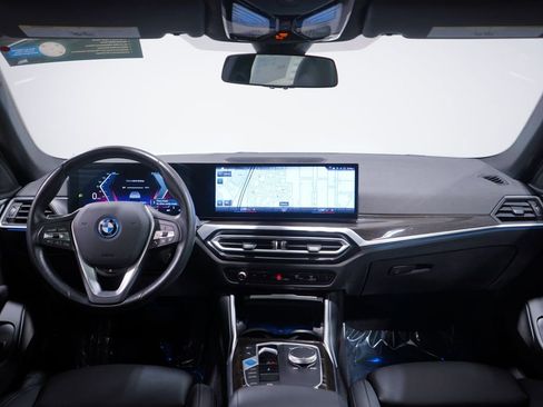 Used 2023 BMW i4 eDrive35 w/ Premium Package RWD image 10