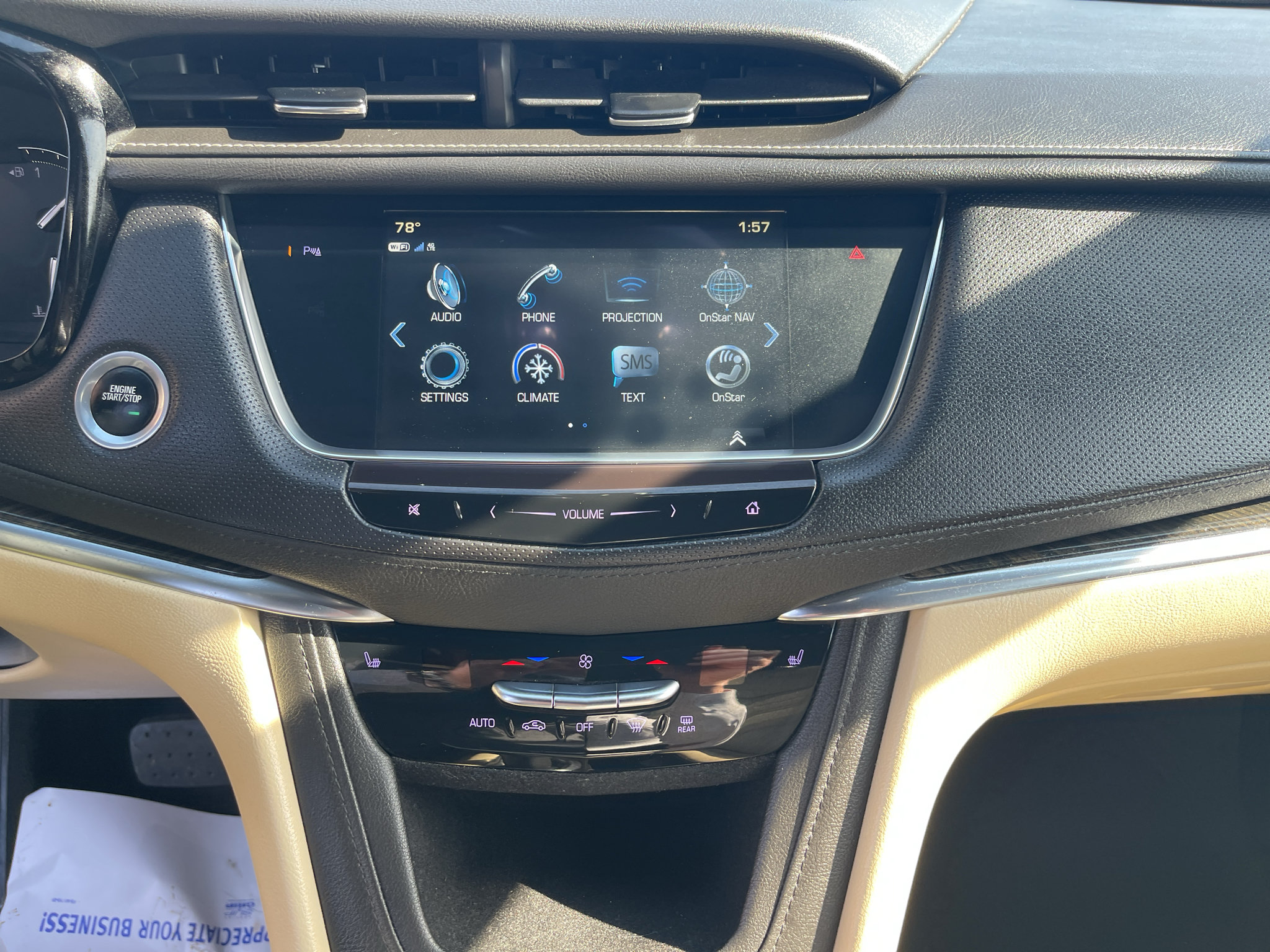 Used 2018 Cadillac XT5 AWD image 24