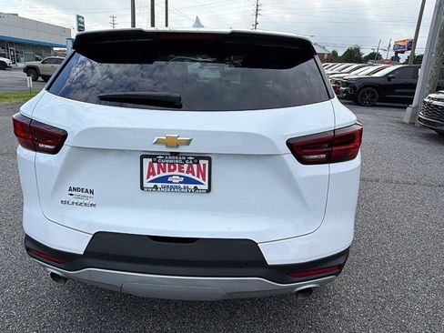 New 2026 Chevrolet Blazer LT FWD image 9