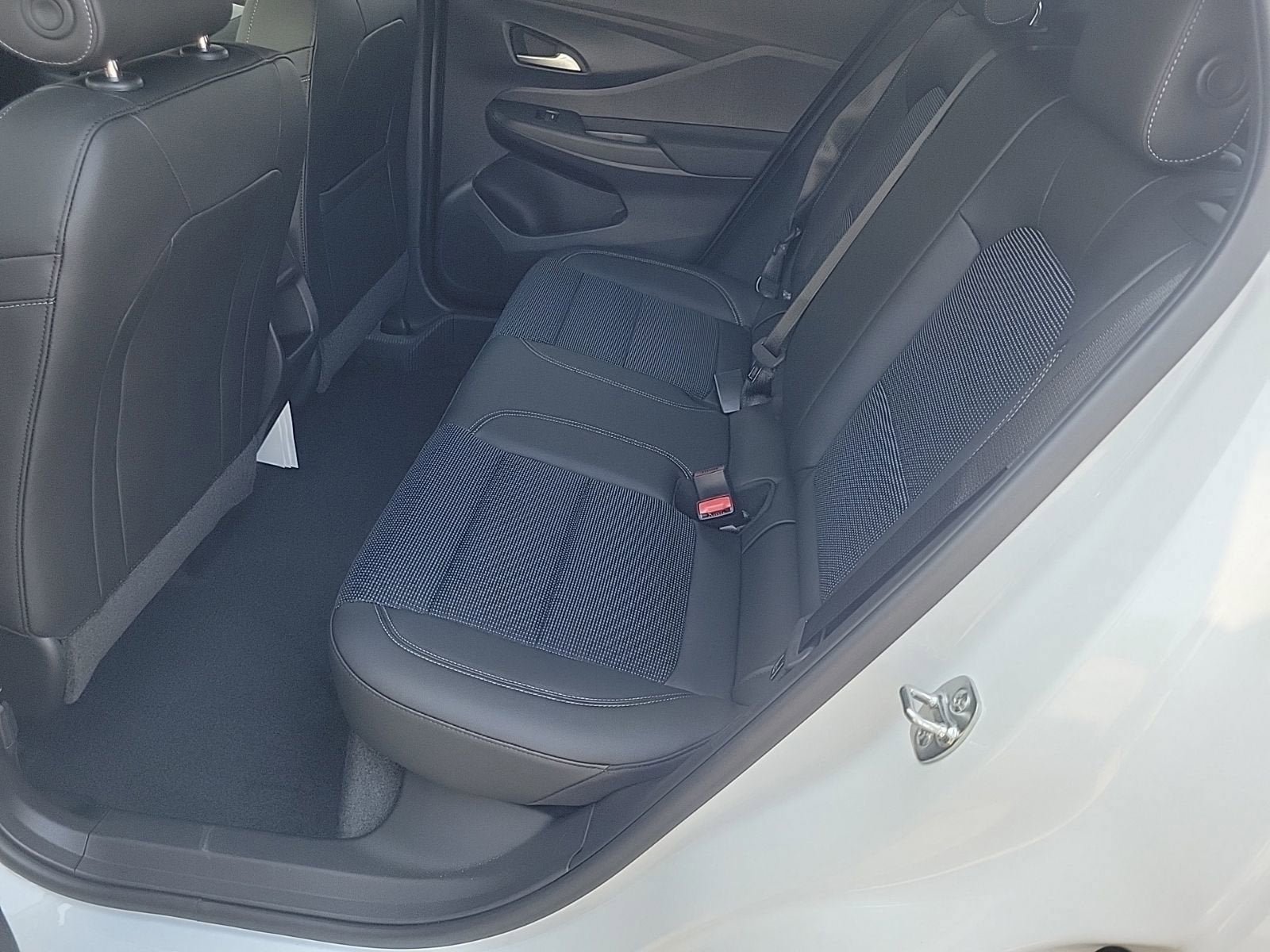 New 2026 Buick Envista Sport Touring w/ Convenience I Package FWD image 9