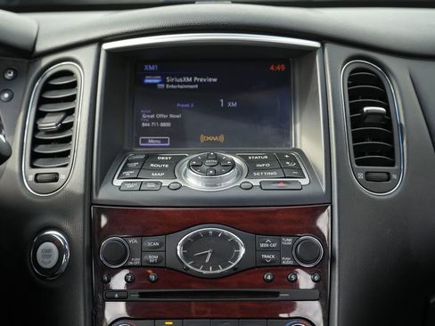 Used 2016 INFINITI QX50 AWD w/ Premium Plus Package image 39