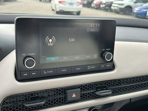 Used 2023 Honda HR-V LX image 14