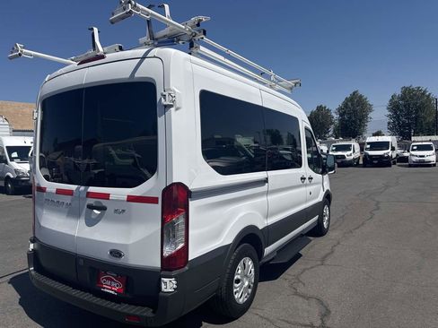 Used 2017 Ford Transit 150 XLT image 6