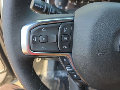 New 2026 RAM 1500 Laramie AWD/4WD image 16