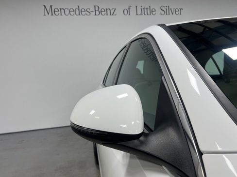 Used 2023 Mercedes-Benz C 300 4MATIC Sedan image 12