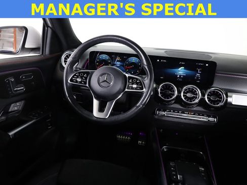 Used 2022 Mercedes-Benz GLB 250 4MATIC image 46