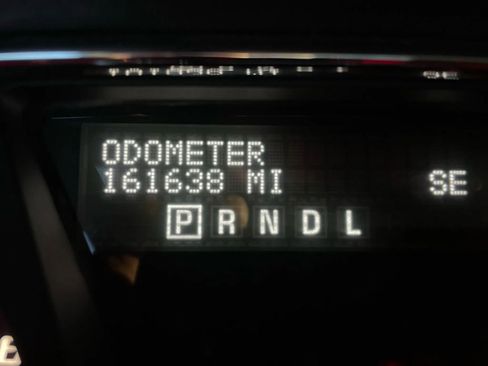 Used 2014 GMC Acadia SLT image 16