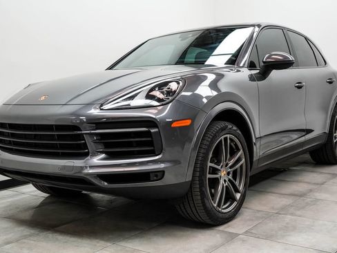 Used 2021 Porsche Cayenne S AWD/4WD image 7