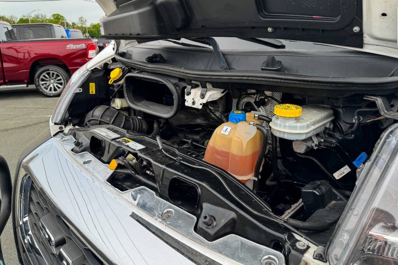 Used 2019 RAM ProMaster 3500 w/ Premium Appearance Group FWD image 36