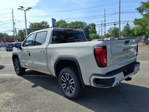 New 2026 GMC Sierra 1500 AT4 w/ AT4 Premium Package AWD/4WD image 4