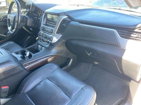 Used 2020 GMC Yukon SLT image 26