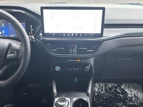 Certified 2023 Ford Escape ST-Line w/ Equipment Group 301A image 10