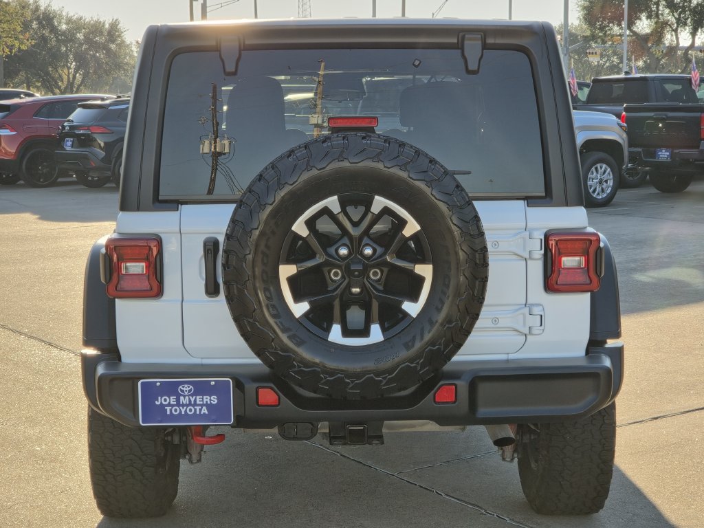 Used 2026 Jeep Wrangler Unlimited Rubicon AWD/4WD image 8