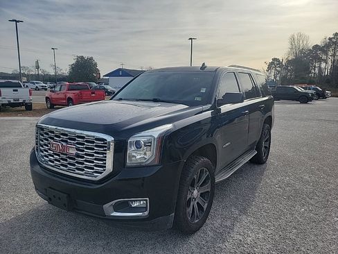Used 2016 GMC Yukon SLT w/ Open Road Package image 2